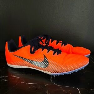 Nike Zoom Rival M 9 in Bright Mango SIZE 12.5